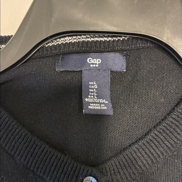 GAP Women's Classic 3/4 Length Sleeve Black Cardigan - Picture 2 of 5